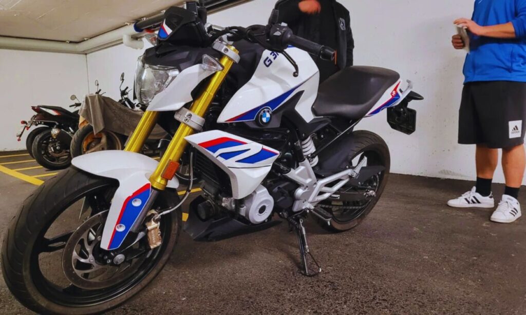 BMW G 310r